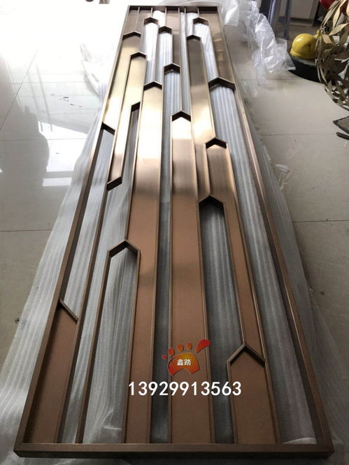 酒店大堂裝飾金屬屏風(fēng)與客廳不銹鋼隔斷 來圖定制玫瑰金不銹鋼花格與集成房屋的完美融合